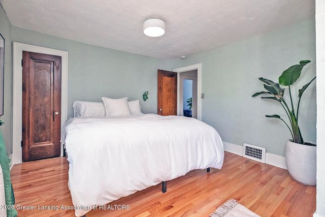 363 University Drive, East Lansing, MI 48823