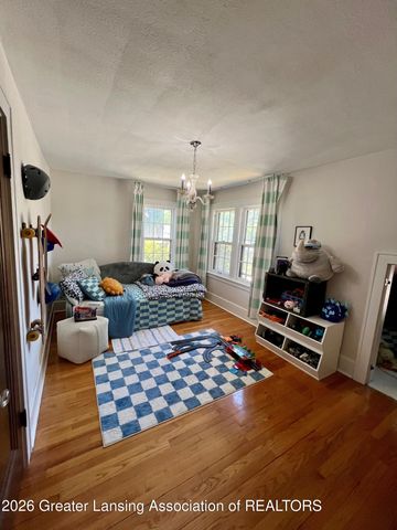 363 University Drive, East Lansing, MI 48823