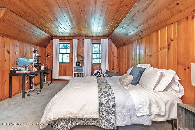 363 University Drive, East Lansing, MI 48823