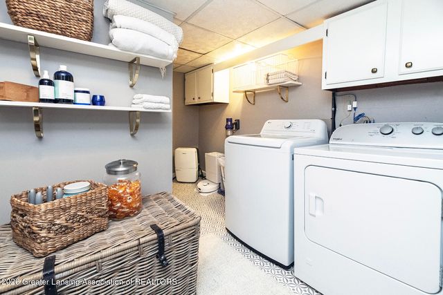 363 University Drive, East Lansing, MI 48823