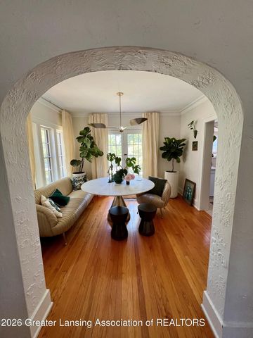 363 University Drive, East Lansing, MI 48823