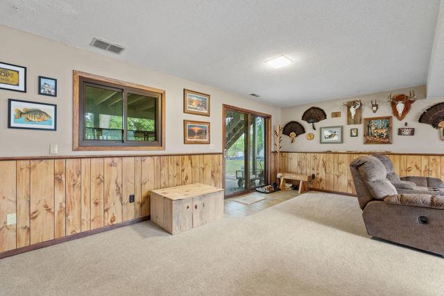 4382 Metcalf Drive, Eagan, MN 55122