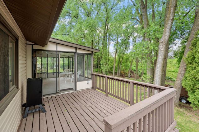 4382 Metcalf Drive, Eagan, MN 55122