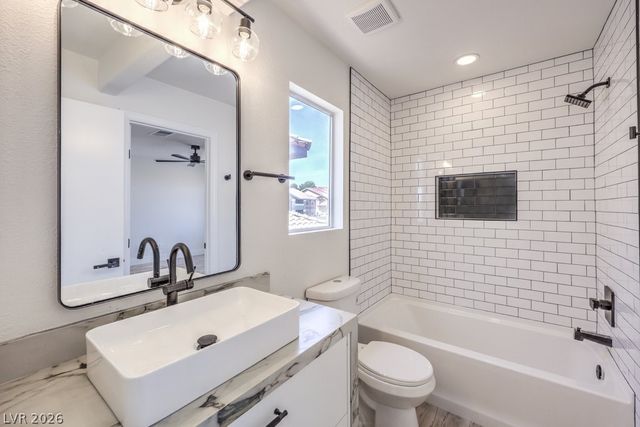 8977 Paige Renee Court, Las Vegas, NV 89117