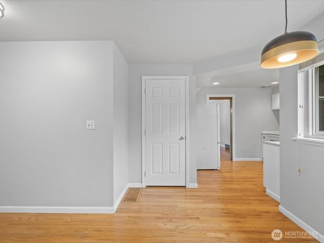 23206 84th Avenue W, Edmonds, WA 98026