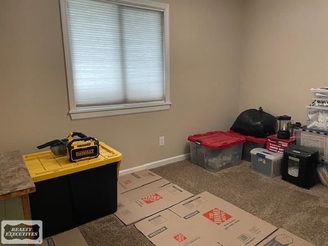 2661 W Utica Road, Utica, MI 48317