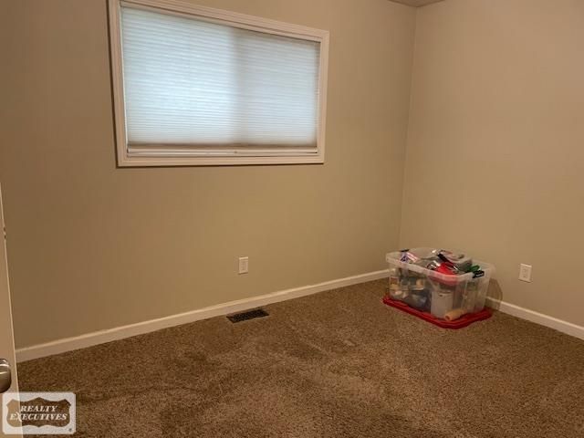 2661 W Utica Road, Utica, MI 48317