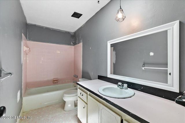 2415 WASHINGTON Street, Orange Park, FL 32073