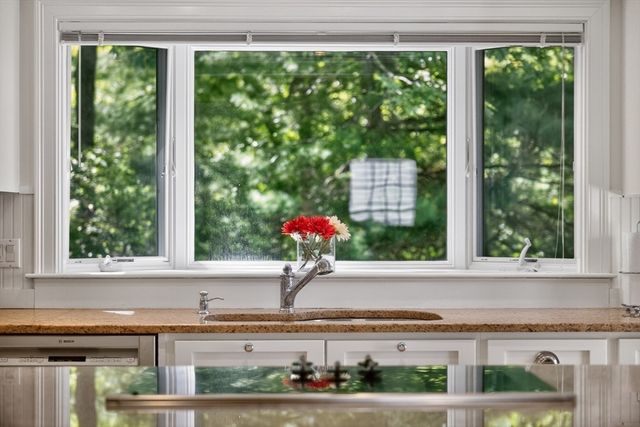 420 Starboard Lane, Barnstable, MA 02655