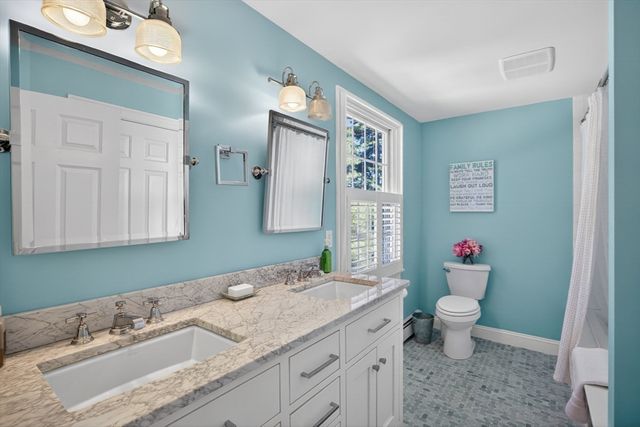 420 Starboard Lane, Barnstable, MA 02655