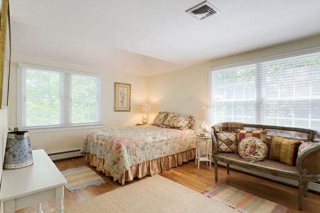 420 Starboard Lane, Barnstable, MA 02655