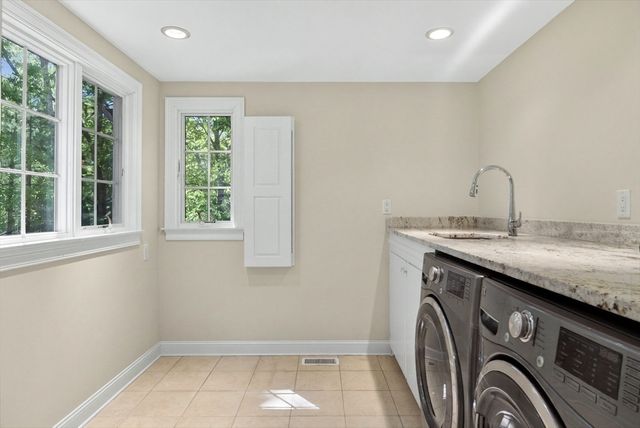 420 Starboard Lane, Barnstable, MA 02655