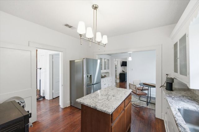 909 N 34th Street, Waco, TX 76710