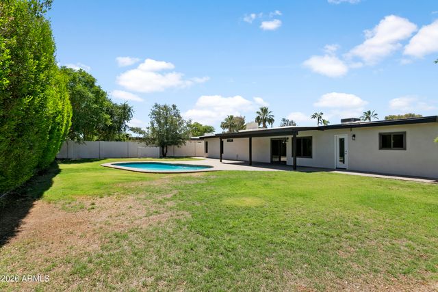 5602 E VOLTAIRE Avenue, Scottsdale, AZ 85254