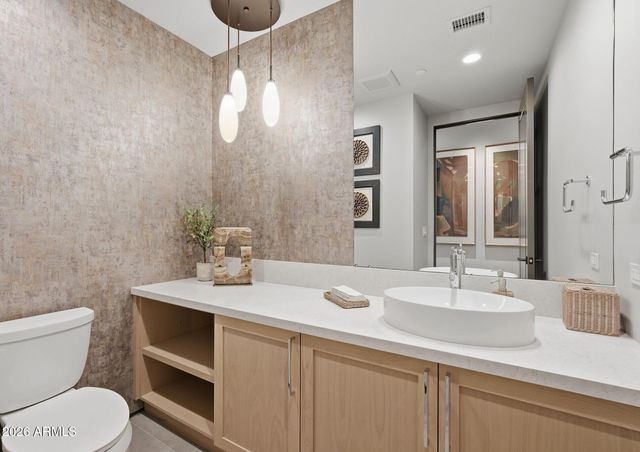 5137 N ASCENT Drive, Scottsdale, AZ 85251