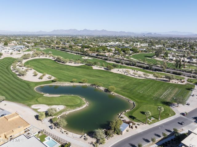 5137 N ASCENT Drive, Scottsdale, AZ 85251