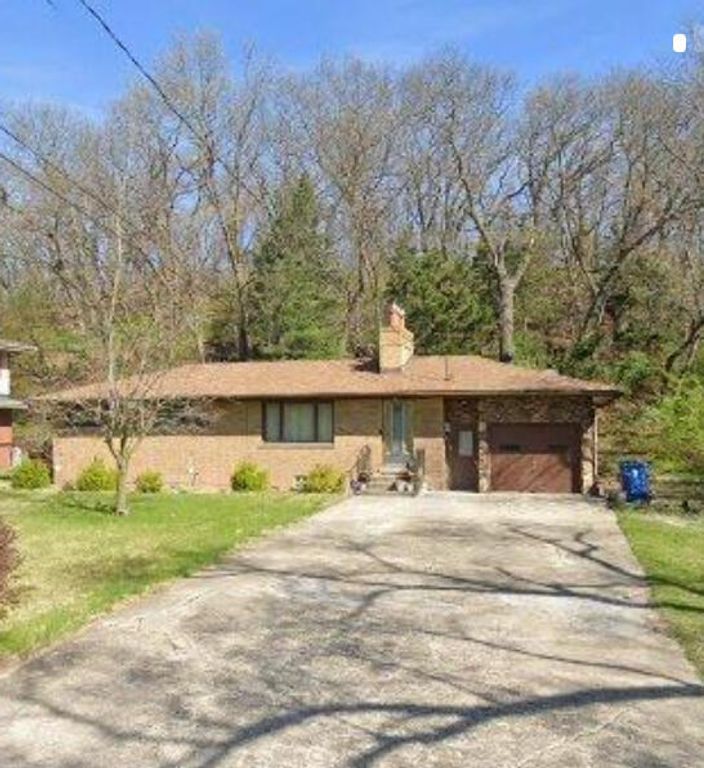7626 Forest Avenue, Gary, IN 46403
