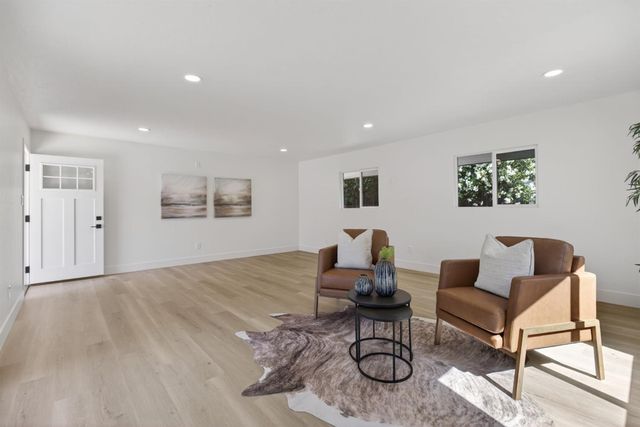 4709 Donnie Lyn Way, Carmichael, CA 95608