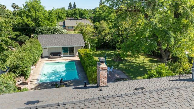 4709 Donnie Lyn Way, Carmichael, CA 95608