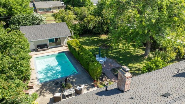 4709 Donnie Lyn Way, Carmichael, CA 95608