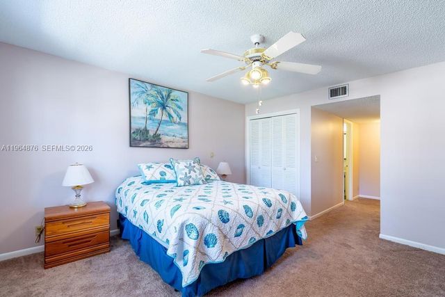 250 Gate Rd 257, Hollywood, FL 33024