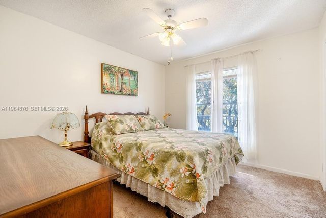 250 Gate Rd 257, Hollywood, FL 33024