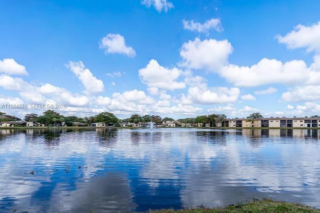 250 Gate Rd 257, Hollywood, FL 33024