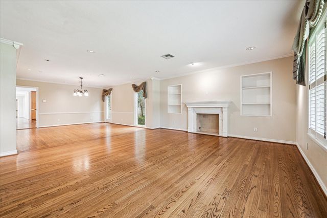 5505 Holly Springs Drive, Houston, TX 77056