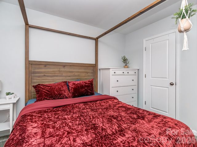 915 Wicawa Road, Fort Mill, SC 29708