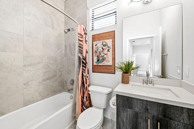 4919 Whispering Way, Fort Lauderdale, FL 33312