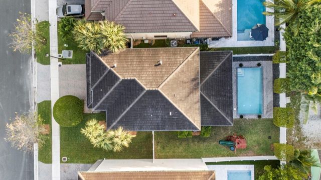 4919 Whispering Way, Fort Lauderdale, FL 33312