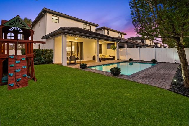 4919 Whispering Way, Fort Lauderdale, FL 33312