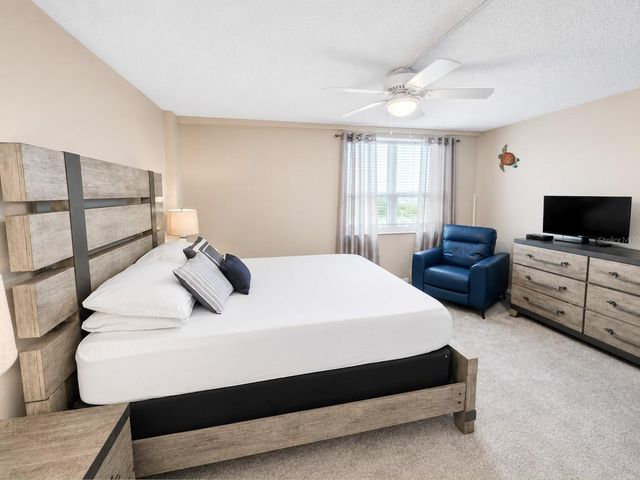 2616 COVE CAY DRIVE 801, Clearwater, FL 33760