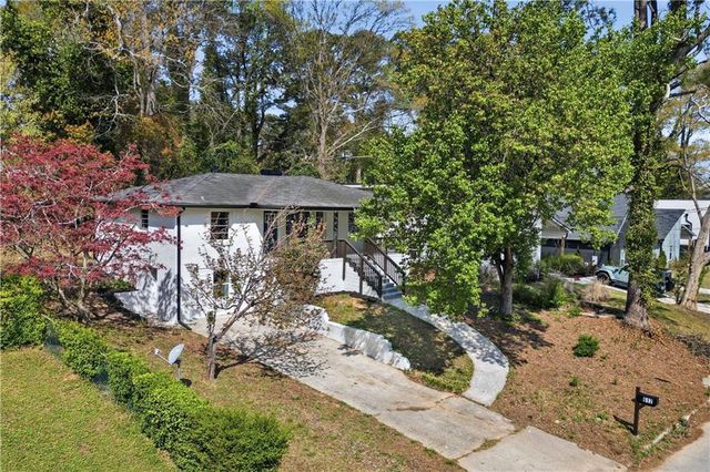 612 Robert Street NW, Atlanta, GA 30318