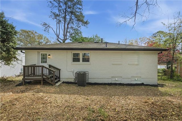 612 Robert Street NW, Atlanta, GA 30318