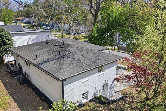 612 Robert Street NW, Atlanta, GA 30318