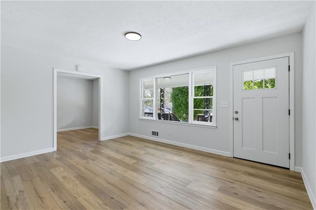 612 Robert Street NW, Atlanta, GA 30318