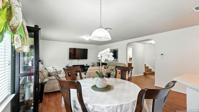 4006 Espada Ledge, San Antonio, TX 78222