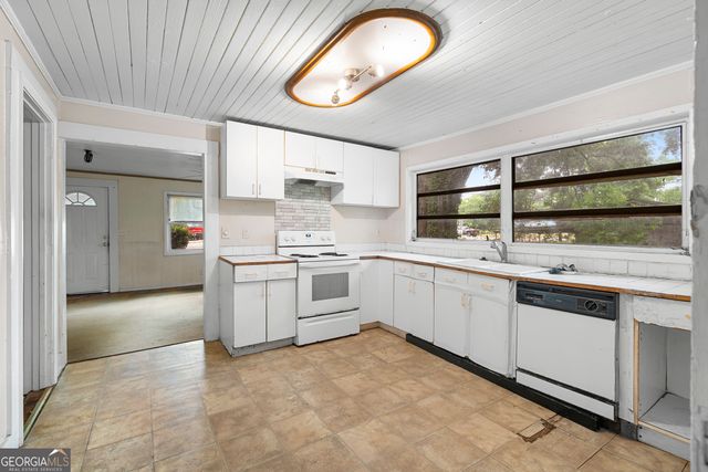 710 Murphey Street, Scottdale, GA 30079