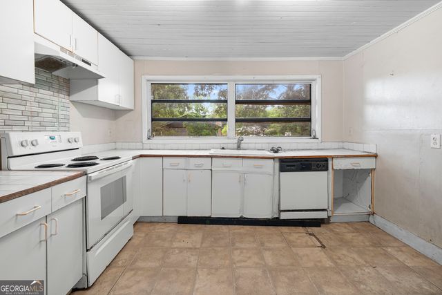 710 Murphey Street, Scottdale, GA 30079