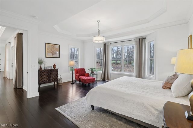 380 Crown Ridge Drive, Cuyahoga Falls, OH 44223