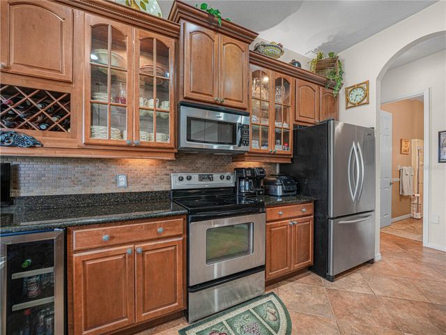 4064 PHOENICIAN WAY, Winter Haven, FL 33884