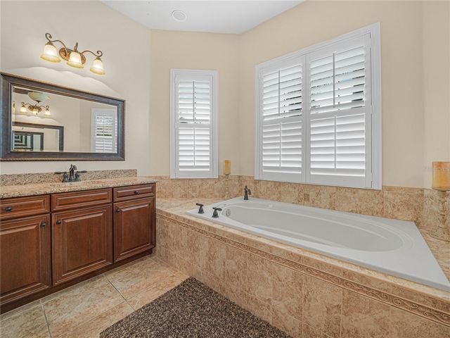 4064 PHOENICIAN WAY, Winter Haven, FL 33884