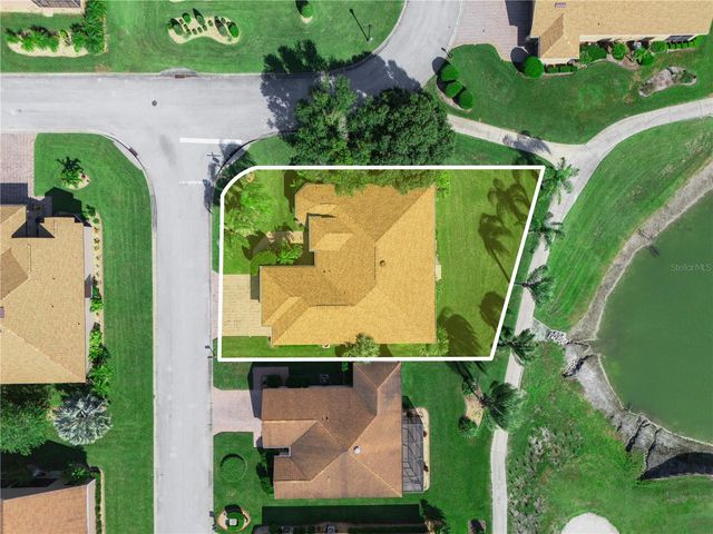 4064 PHOENICIAN WAY, Winter Haven, FL 33884