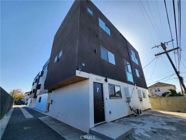 351 S State, Los Angeles, CA 90033