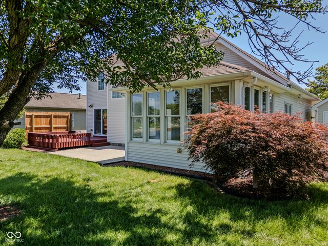 4420 Princeton Park Drive, Columbus, IN 47201