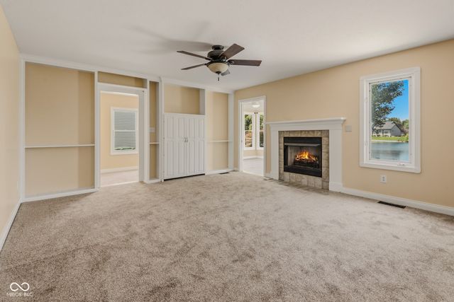4420 Princeton Park Drive, Columbus, IN 47201