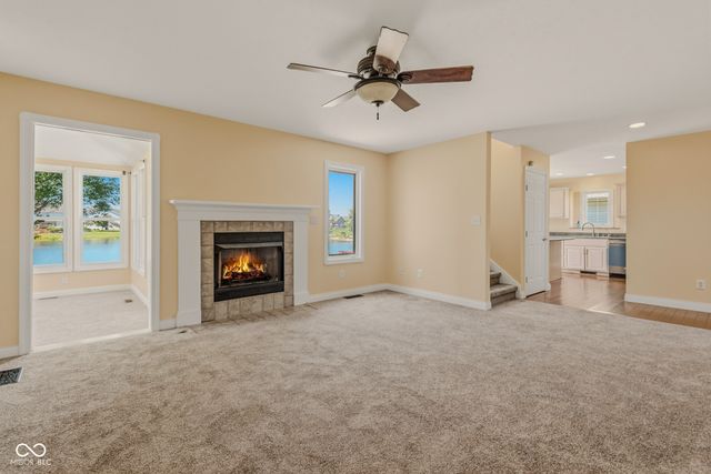 4420 Princeton Park Drive, Columbus, IN 47201