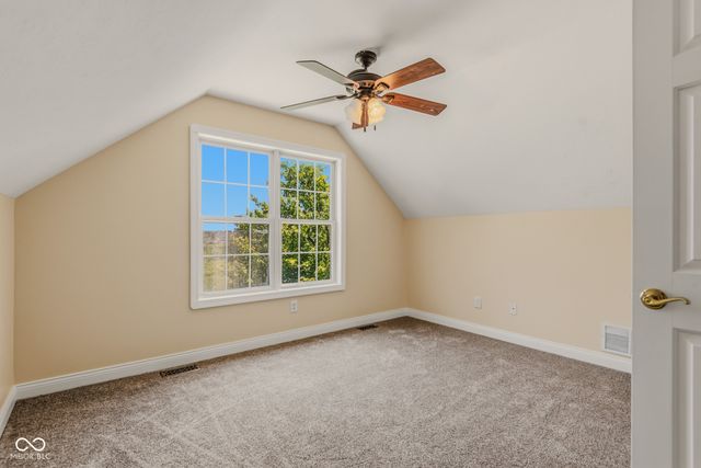 4420 Princeton Park Drive, Columbus, IN 47201