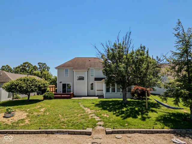 4420 Princeton Park Drive, Columbus, IN 47201